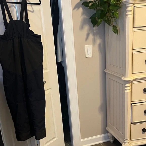 Helly Hansen Black snow Pants - Picture 14 of 16